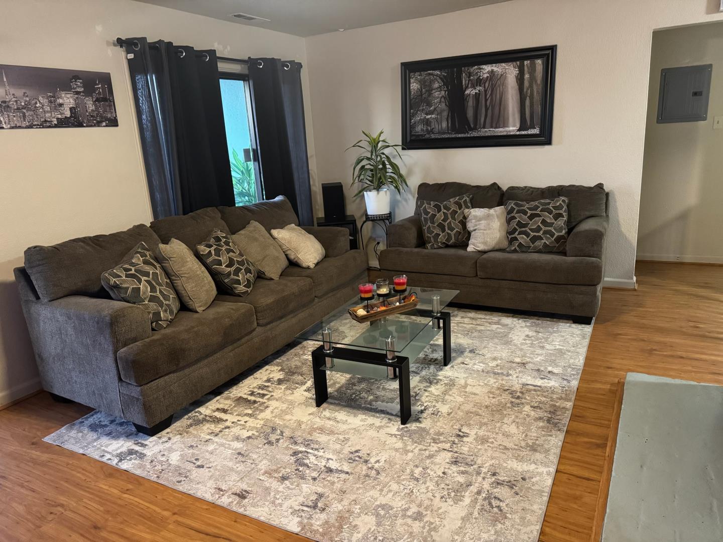 Detail Gallery Image 3 of 56 For 401 San Joaquin Ave, Antioch,  CA 94509 - 2 Beds | 1 Baths