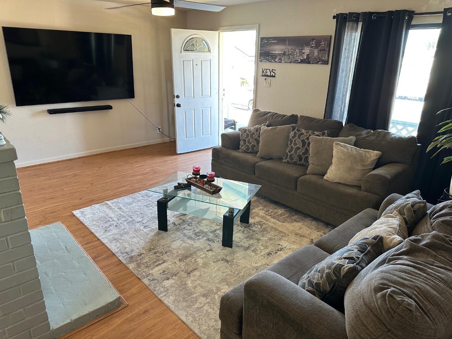 Detail Gallery Image 37 of 56 For 401 San Joaquin Ave, Antioch,  CA 94509 - 2 Beds | 1 Baths
