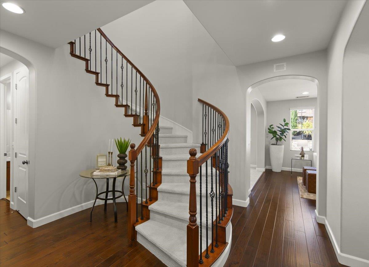 Detail Gallery Image 13 of 68 For 5157 Campion Dr, San Ramon,  CA 94582 - 4 Beds | 4 Baths