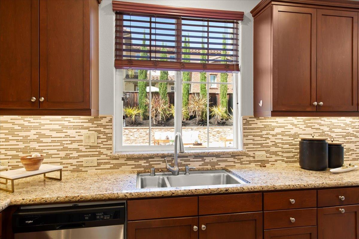 Detail Gallery Image 23 of 68 For 5157 Campion Dr, San Ramon,  CA 94582 - 4 Beds | 4 Baths