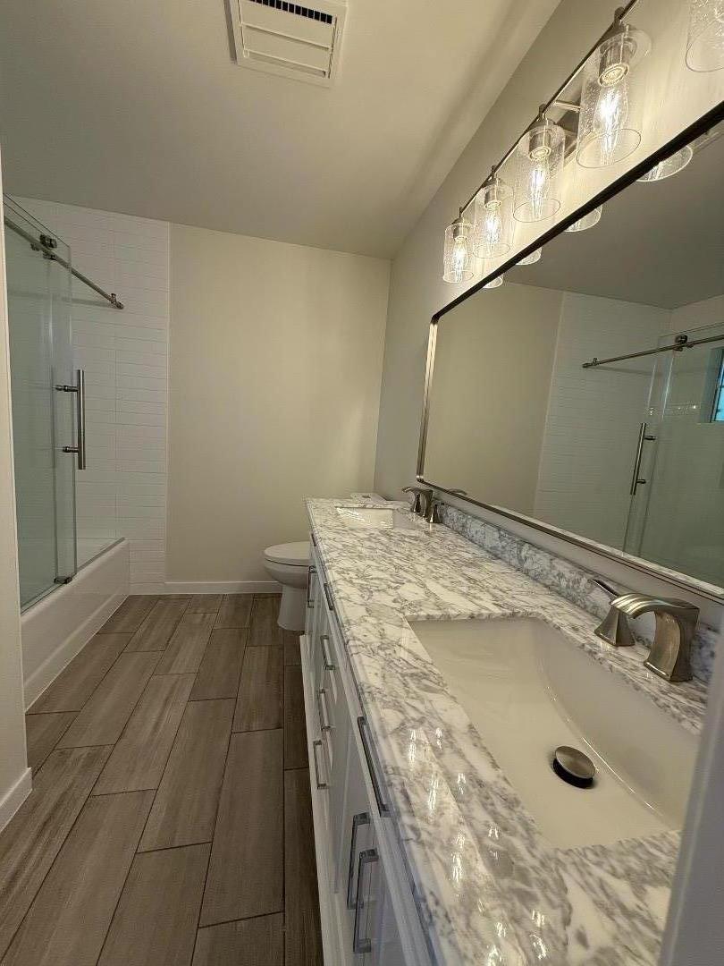 Detail Gallery Image 19 of 22 For 1082 Lupin Way, San Carlos,  CA 94070 - 5 Beds | 3/1 Baths