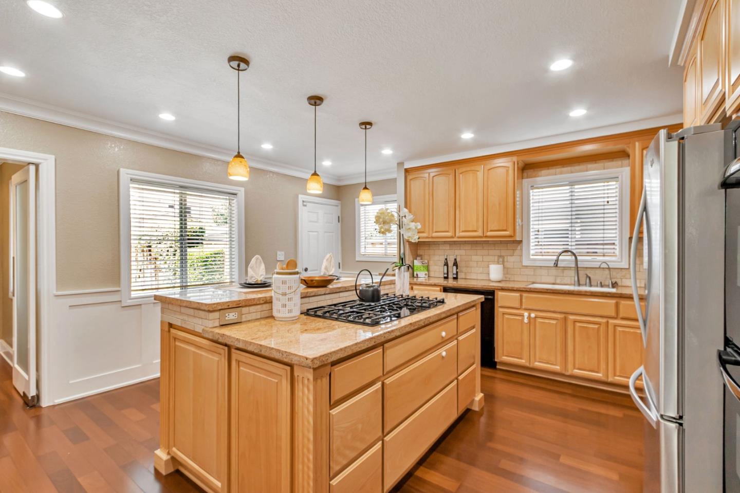 Detail Gallery Image 10 of 40 For 445 N 16th St, San Jose,  CA 95112 - 3 Beds | 2 Baths