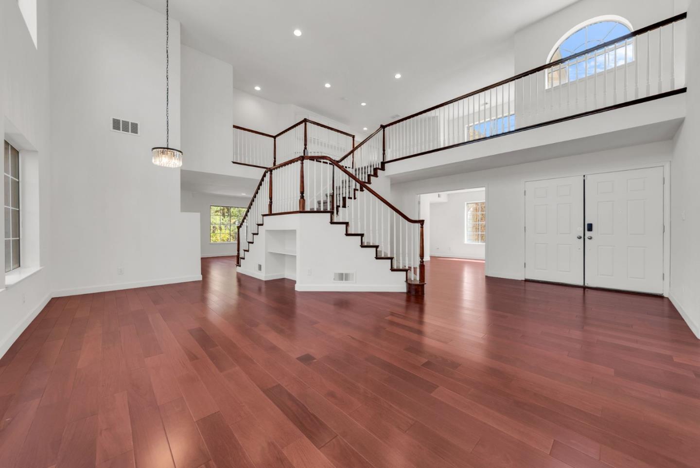 Detail Gallery Image 10 of 80 For 6252 Placid Ct, San Jose,  CA 95135 - 7 Beds | 5 Baths