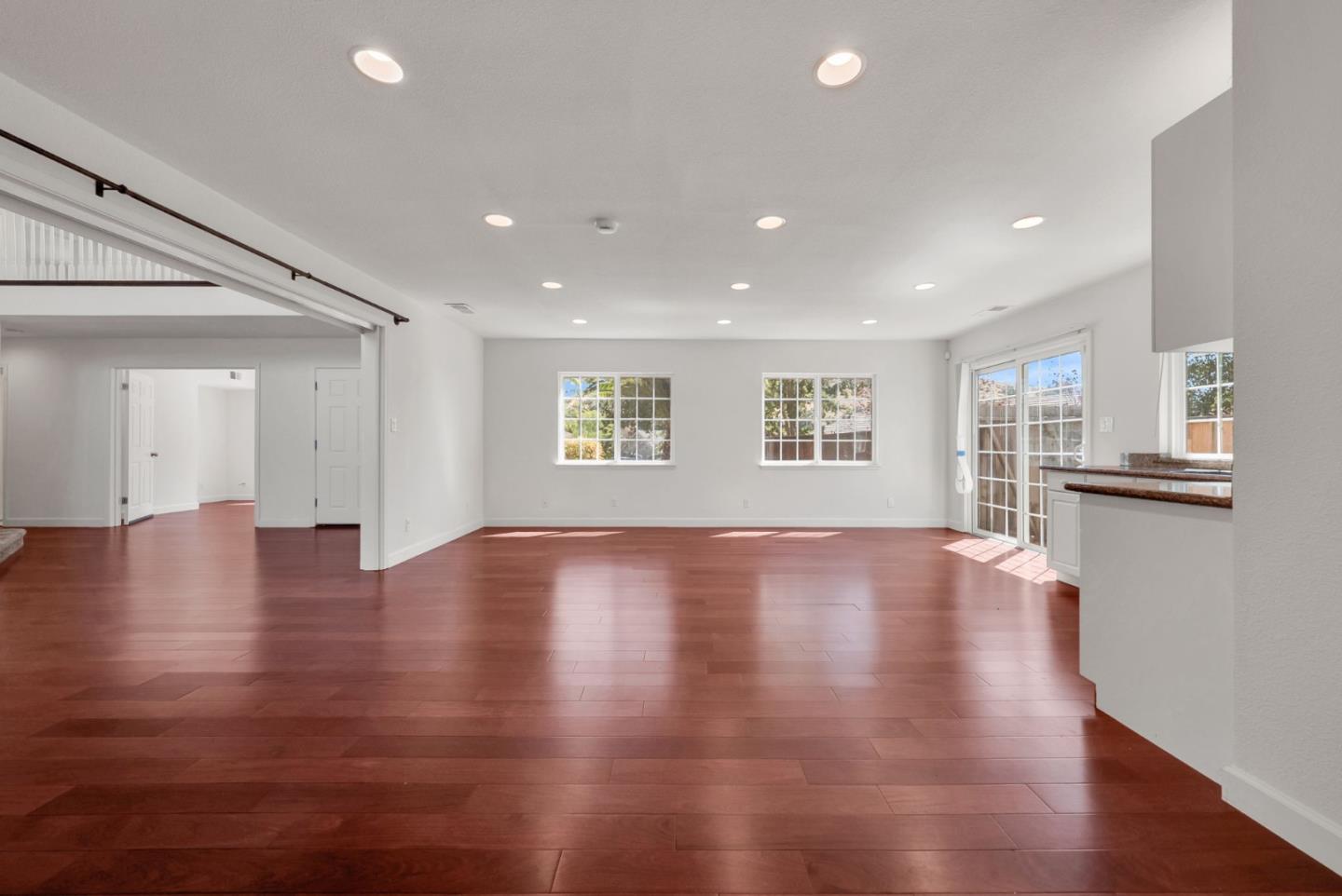Detail Gallery Image 16 of 80 For 6252 Placid Ct, San Jose,  CA 95135 - 7 Beds | 5 Baths