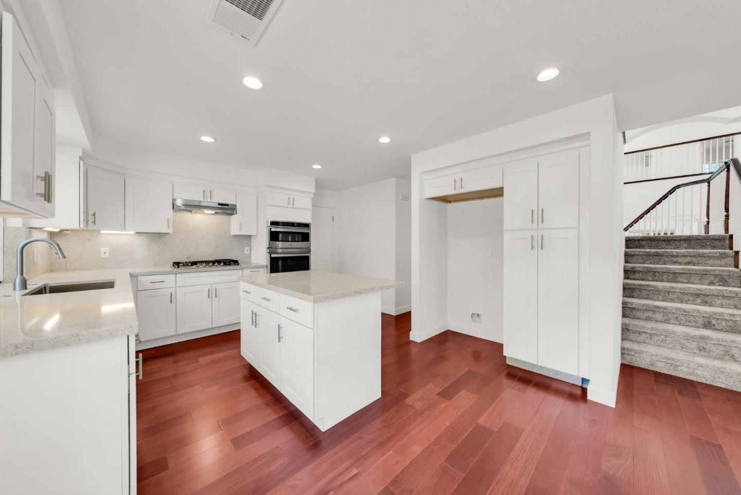 Detail Gallery Image 17 of 80 For 6252 Placid Ct, San Jose,  CA 95135 - 7 Beds | 5 Baths
