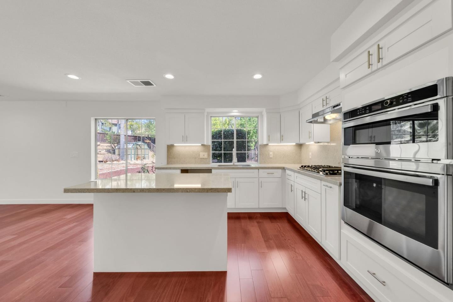 Detail Gallery Image 22 of 80 For 6252 Placid Ct, San Jose,  CA 95135 - 7 Beds | 5 Baths