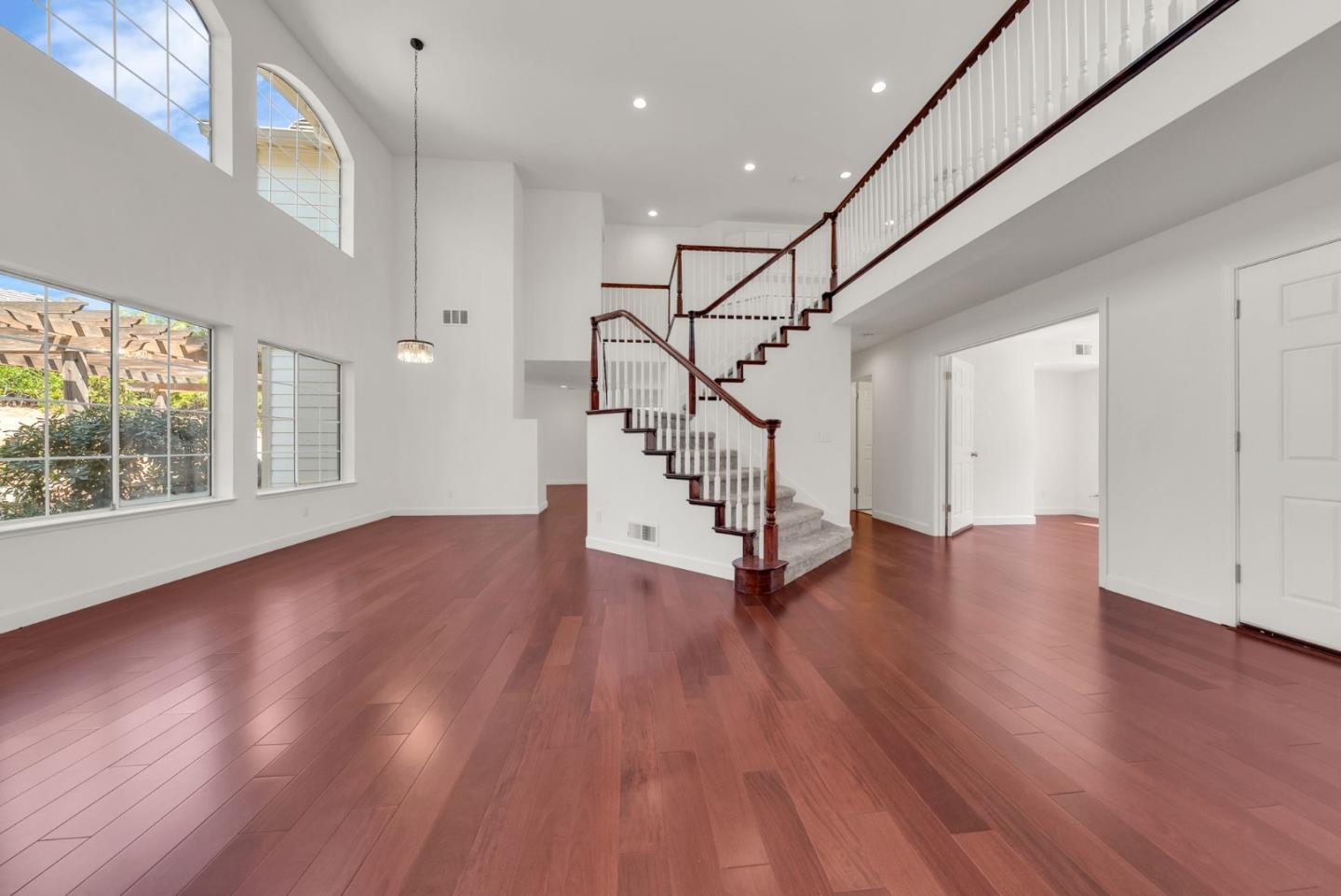Detail Gallery Image 8 of 80 For 6252 Placid Ct, San Jose,  CA 95135 - 7 Beds | 5 Baths