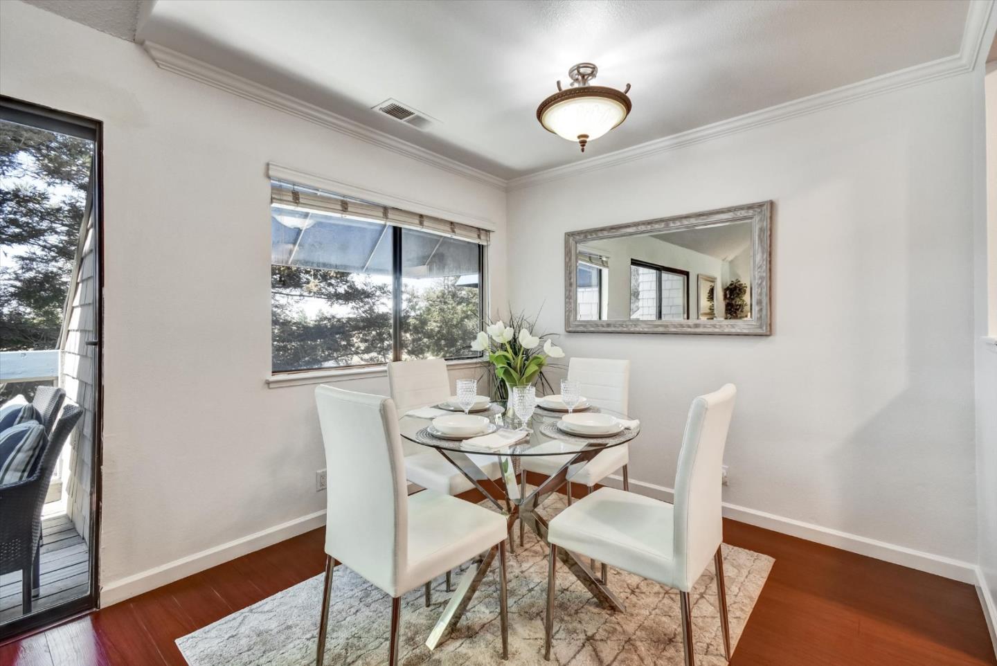 Detail Gallery Image 12 of 48 For 1129 Foxchase Dr, San Jose,  CA 95123 - 2 Beds | 2 Baths