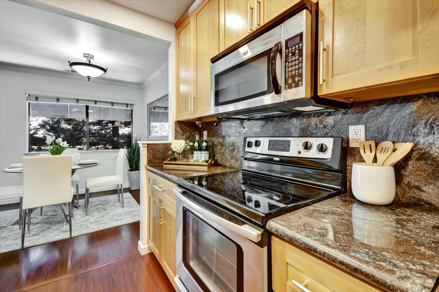 Detail Gallery Image 20 of 48 For 1129 Foxchase Dr, San Jose,  CA 95123 - 2 Beds | 2 Baths