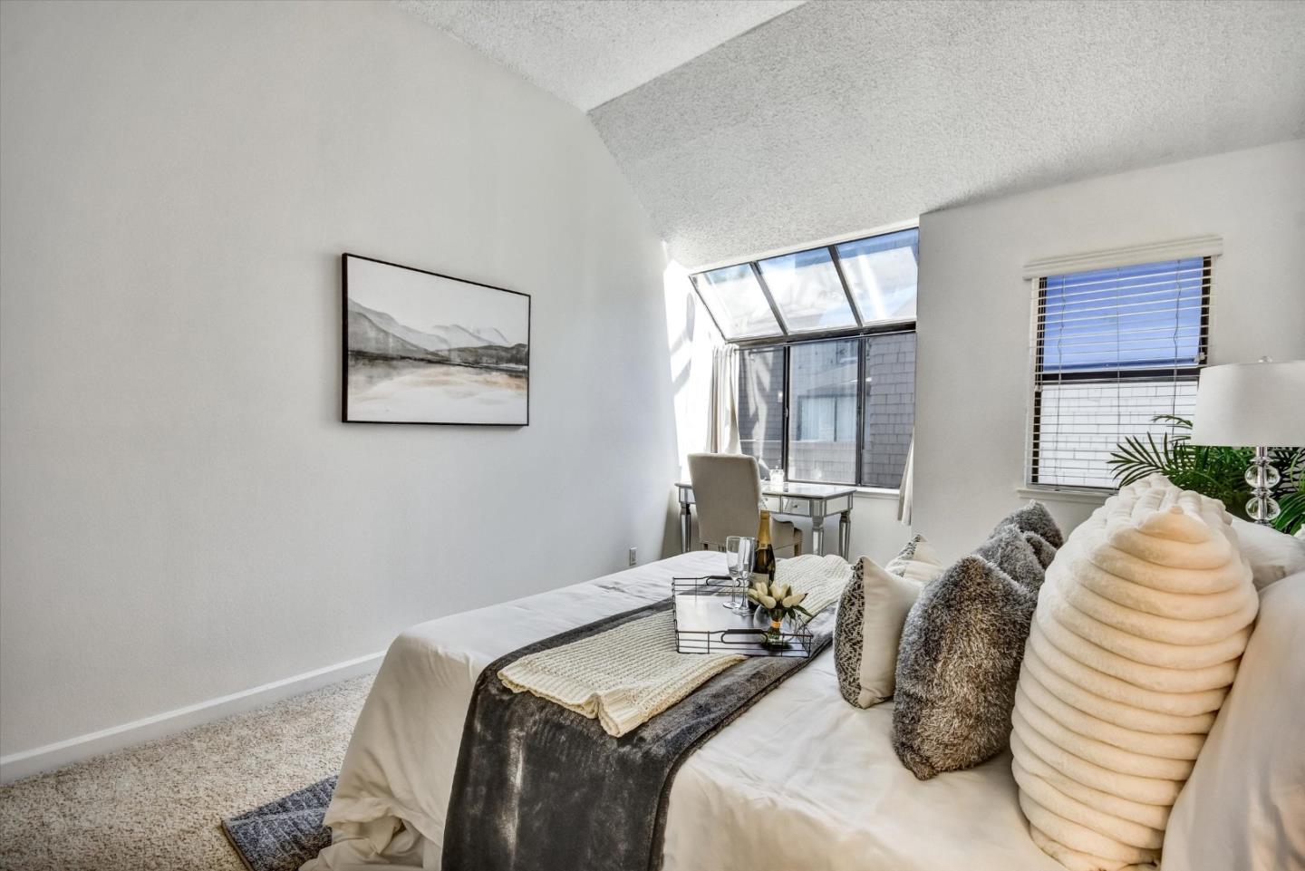 Detail Gallery Image 24 of 48 For 1129 Foxchase Dr, San Jose,  CA 95123 - 2 Beds | 2 Baths