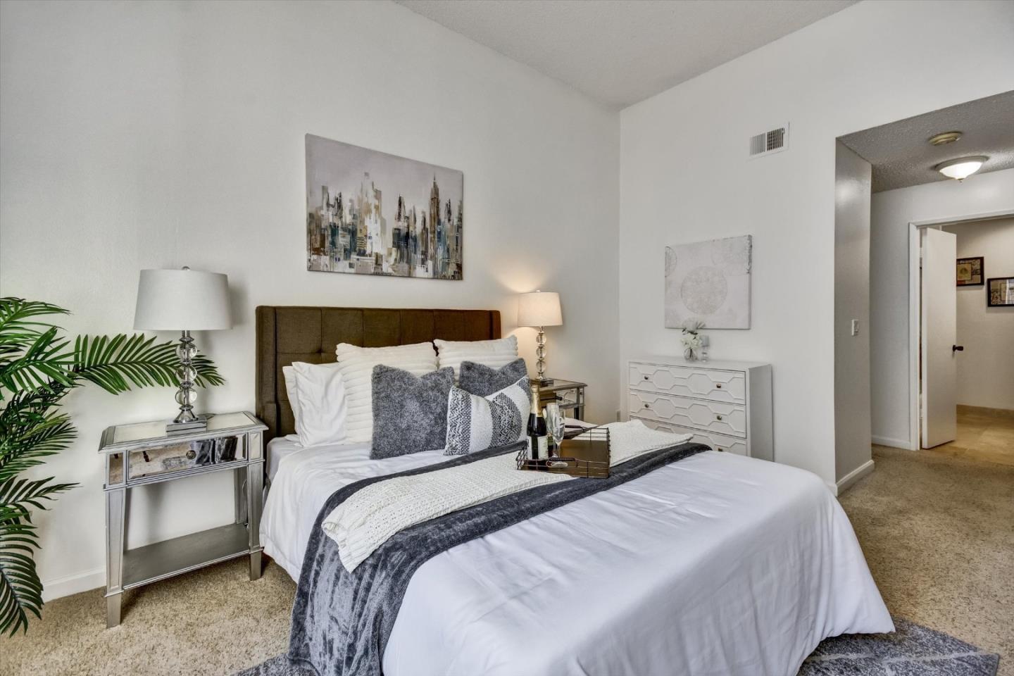 Detail Gallery Image 25 of 48 For 1129 Foxchase Dr, San Jose,  CA 95123 - 2 Beds | 2 Baths