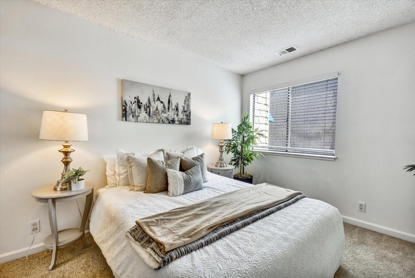 Detail Gallery Image 30 of 48 For 1129 Foxchase Dr, San Jose,  CA 95123 - 2 Beds | 2 Baths