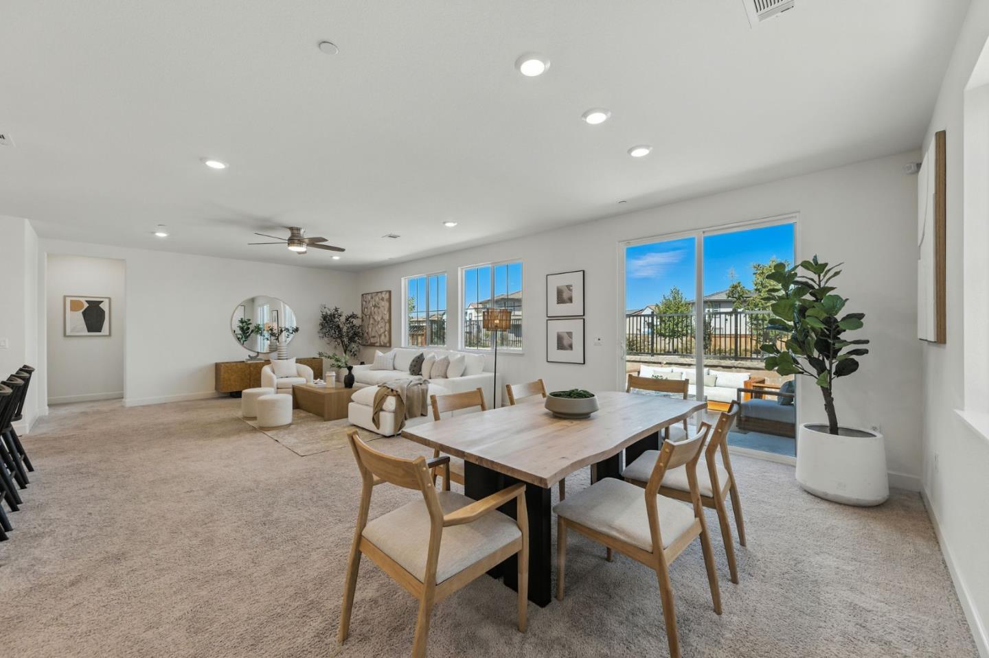 Detail Gallery Image 14 of 41 For 1555 Sawana Way, Gilroy,  CA 95020 - 3 Beds | 2 Baths