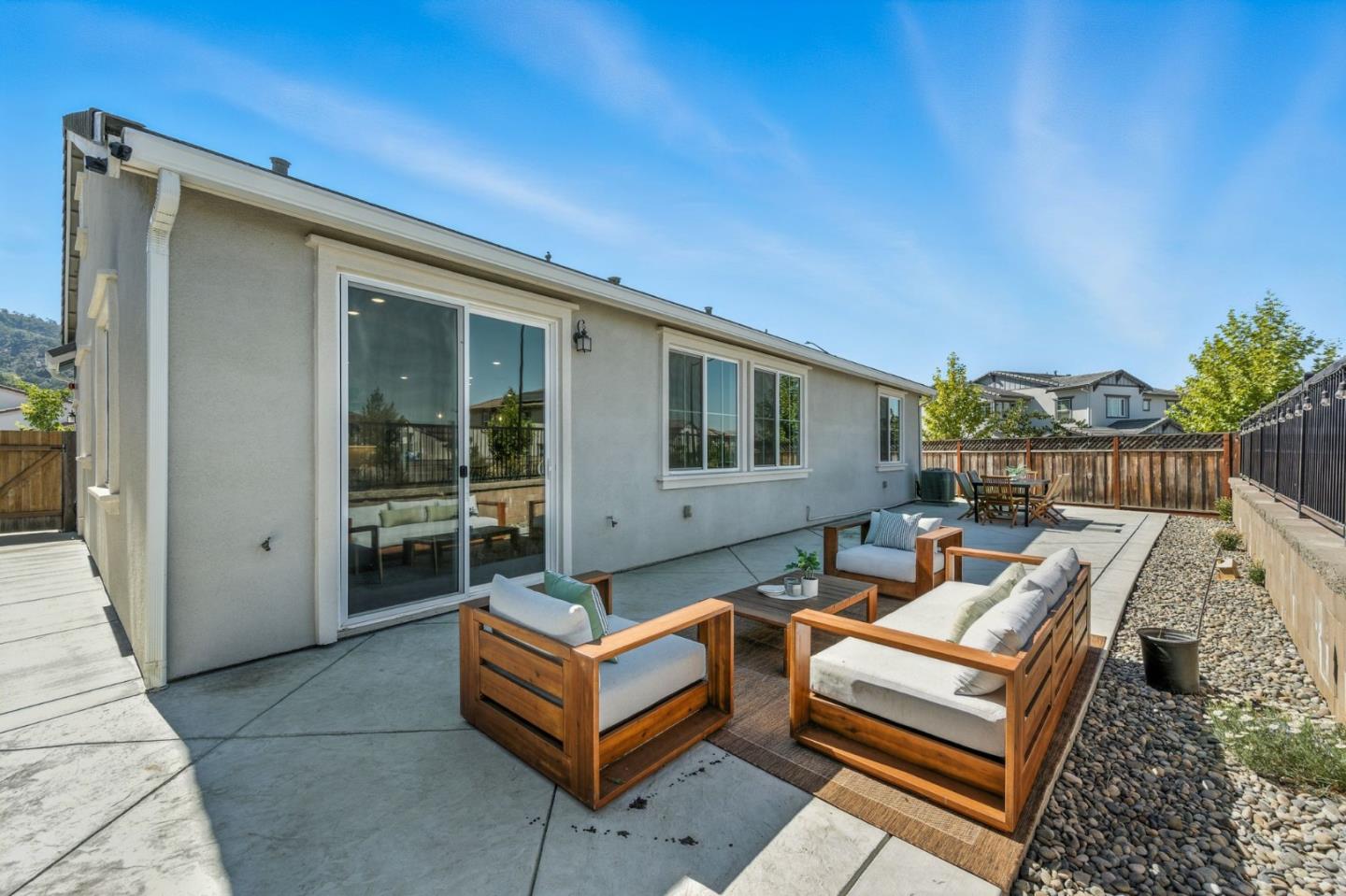 Detail Gallery Image 34 of 41 For 1555 Sawana Way, Gilroy,  CA 95020 - 3 Beds | 2 Baths