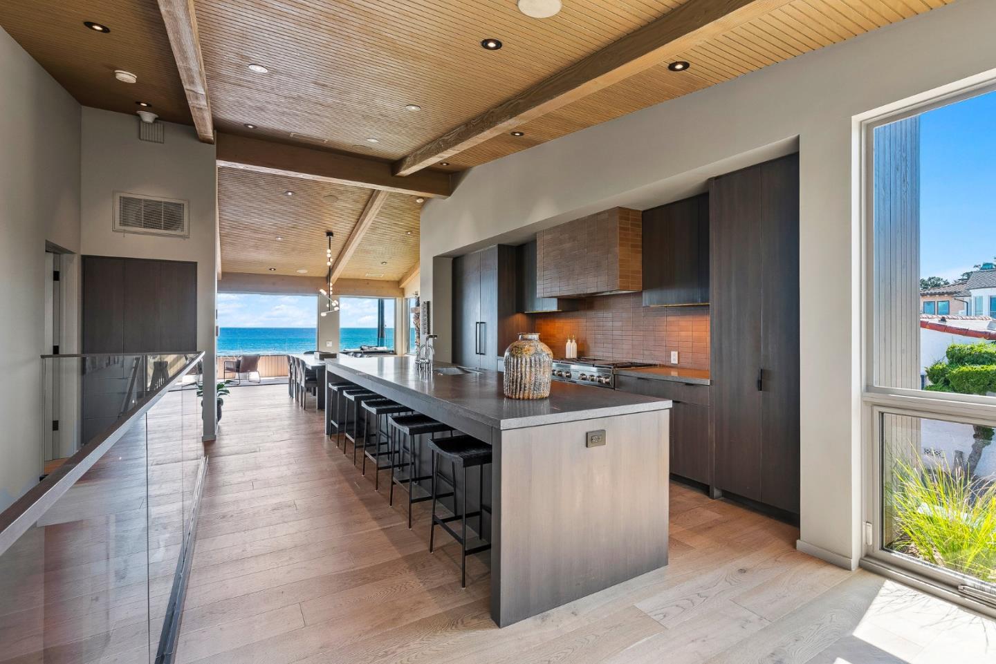 Detail Gallery Image 22 of 90 For 1122 W Cliff Dr, Santa Cruz,  CA 95060 - 4 Beds | 4/1 Baths