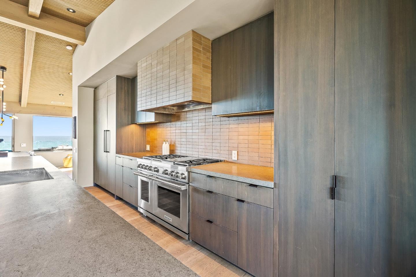 Detail Gallery Image 23 of 90 For 1122 W Cliff Dr, Santa Cruz,  CA 95060 - 4 Beds | 4/1 Baths
