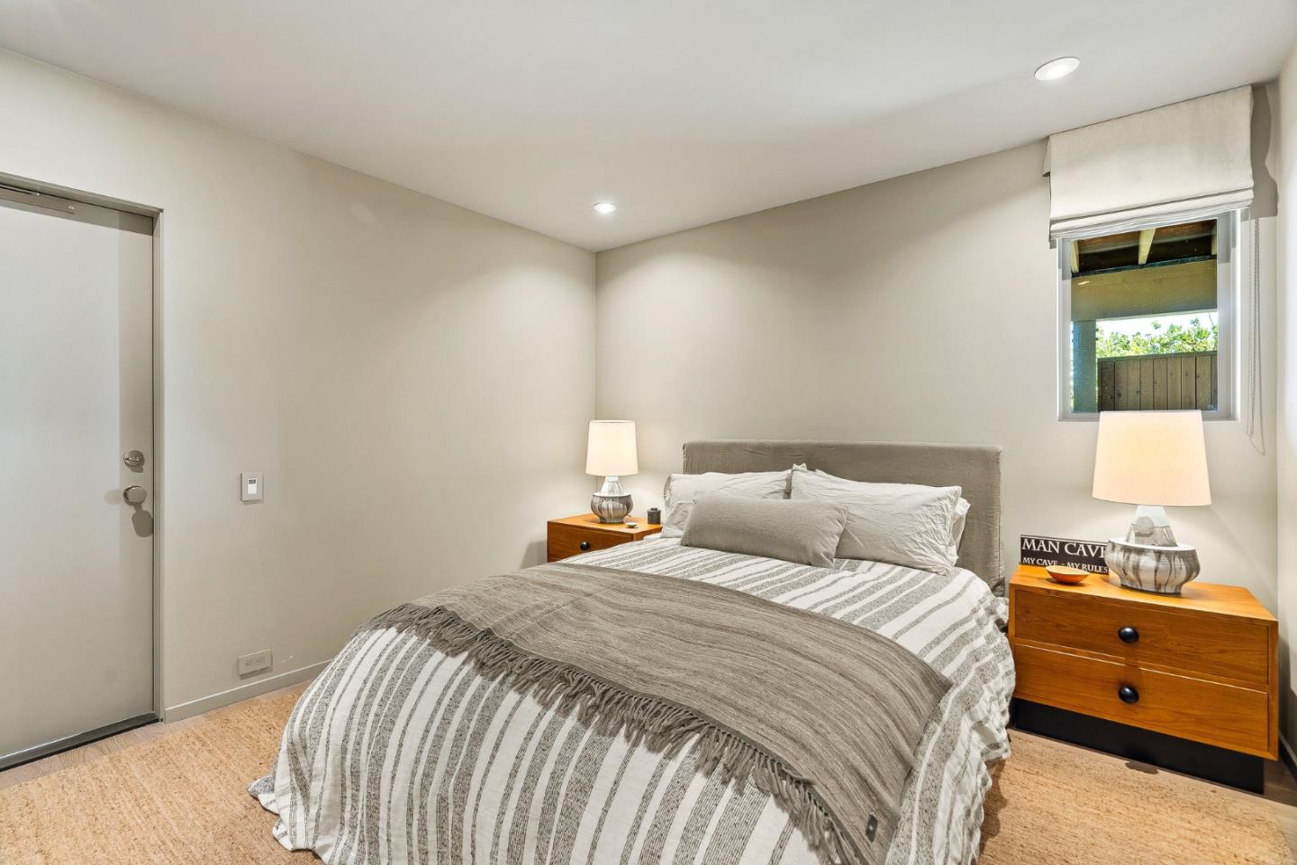 Detail Gallery Image 47 of 90 For 1122 W Cliff Dr, Santa Cruz,  CA 95060 - 4 Beds | 4/1 Baths