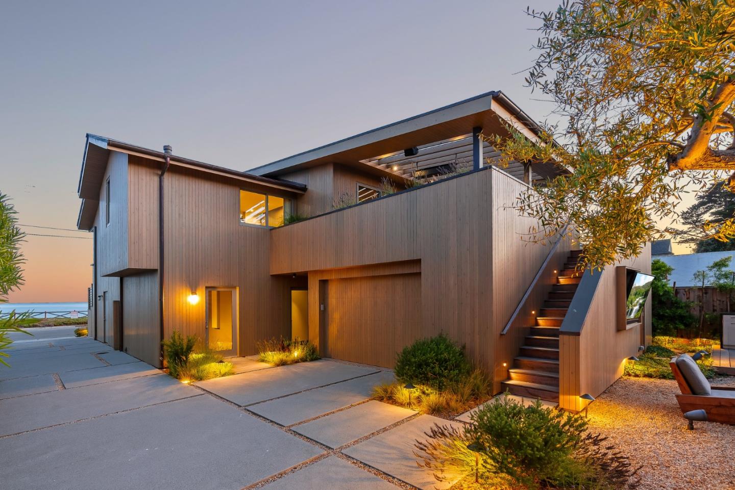 Detail Gallery Image 50 of 90 For 1122 W Cliff Dr, Santa Cruz,  CA 95060 - 4 Beds | 4/1 Baths