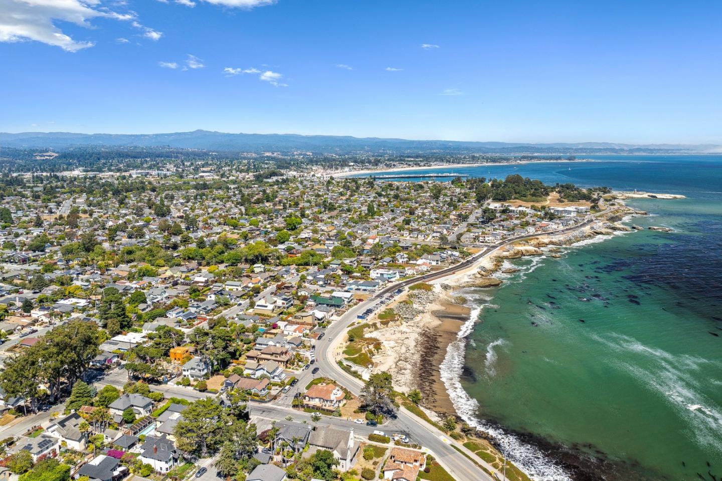 Detail Gallery Image 64 of 90 For 1122 W Cliff Dr, Santa Cruz,  CA 95060 - 4 Beds | 4/1 Baths