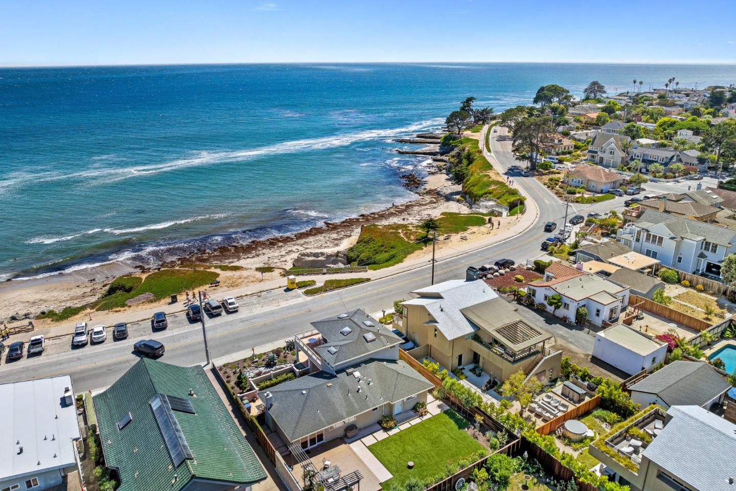 Detail Gallery Image 65 of 90 For 1122 W Cliff Dr, Santa Cruz,  CA 95060 - 4 Beds | 4/1 Baths