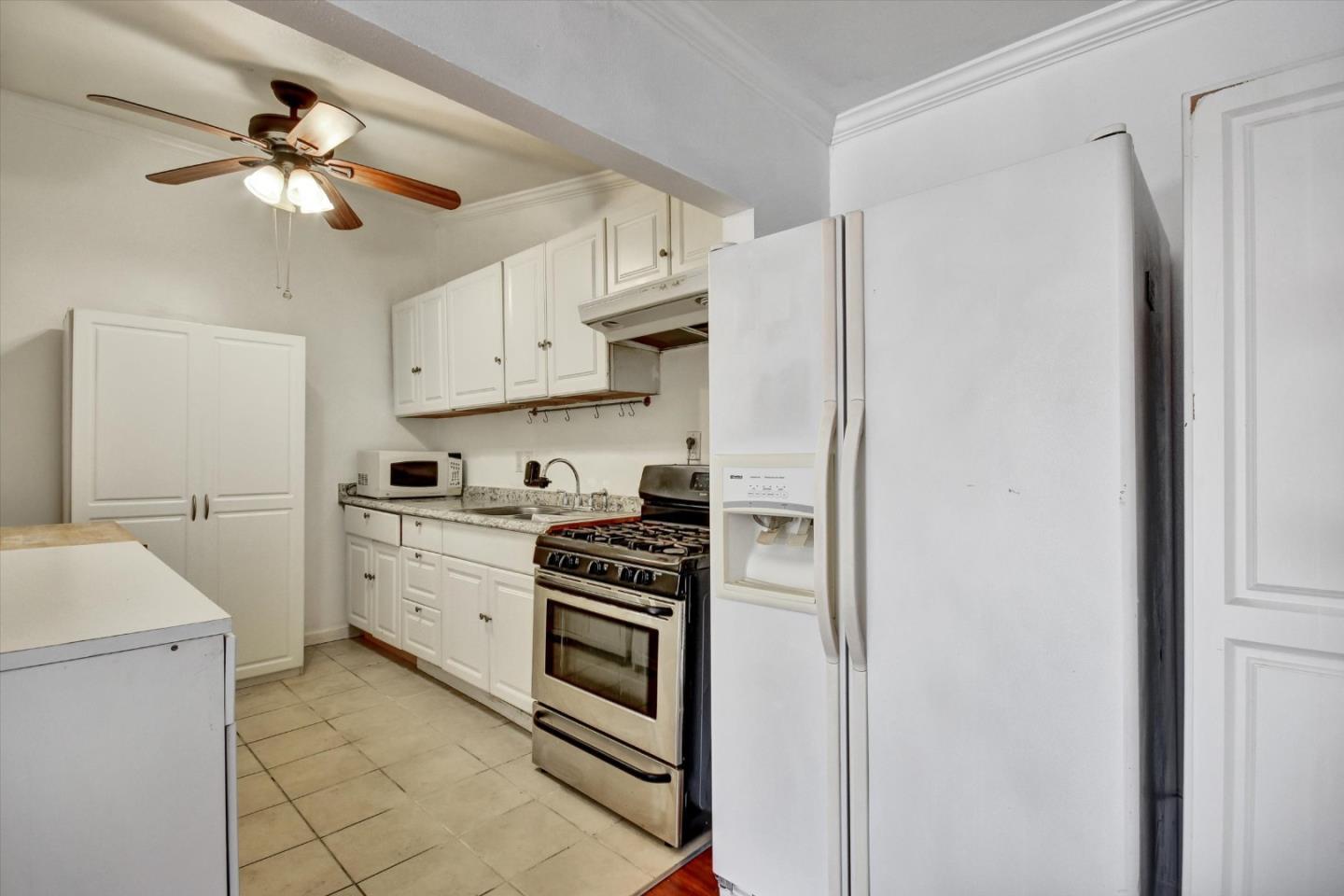 Detail Gallery Image 33 of 40 For 14202 Lucian Ave, San Jose,  CA 95127 - 3 Beds | 1 Baths