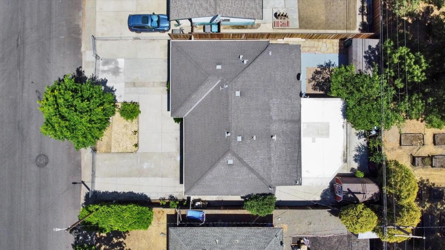 Detail Gallery Image 8 of 40 For 14202 Lucian Ave, San Jose,  CA 95127 - 3 Beds | 1 Baths