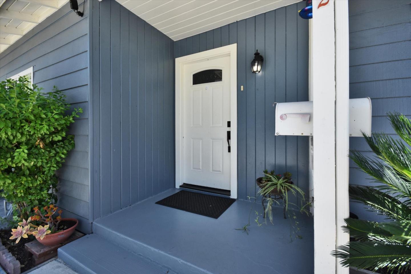 Detail Gallery Image 9 of 40 For 14202 Lucian Ave, San Jose,  CA 95127 - 3 Beds | 1 Baths