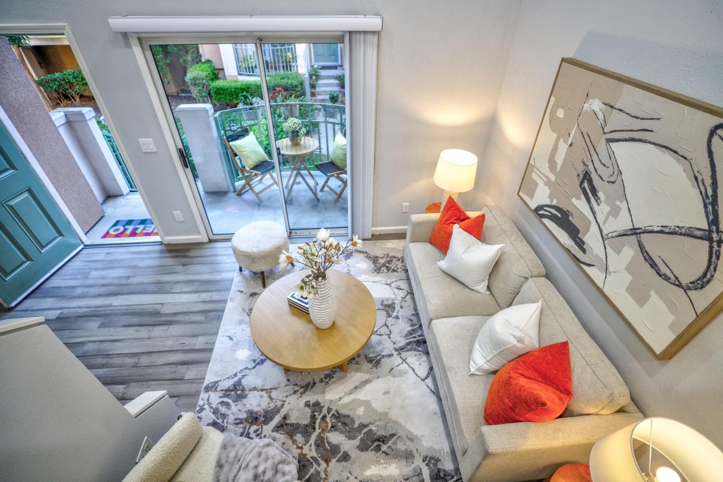 Detail Gallery Image 11 of 48 For 151 Jasmine Ct, Mountain View,  CA 94043 - 3 Beds | 2/1 Baths