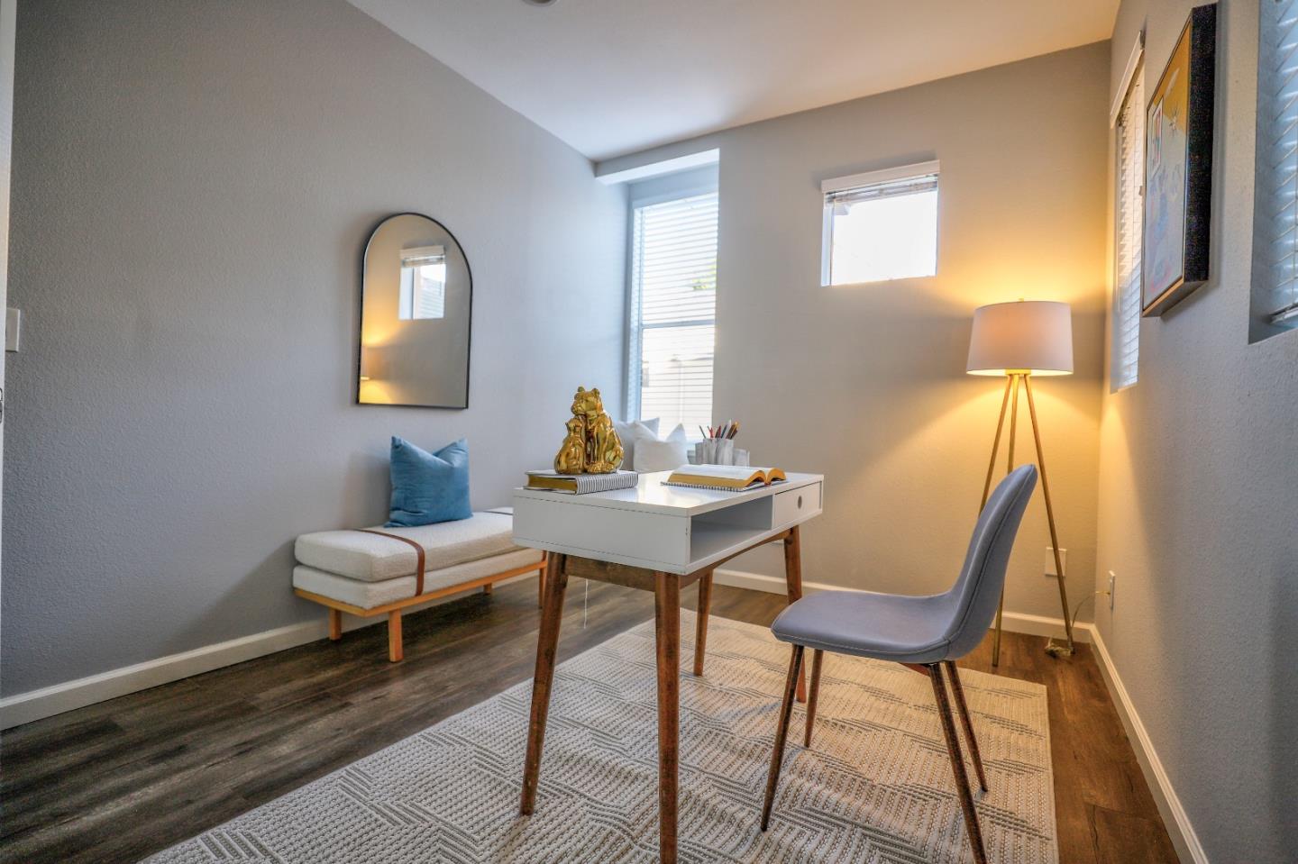 Detail Gallery Image 30 of 48 For 151 Jasmine Ct, Mountain View,  CA 94043 - 3 Beds | 2/1 Baths