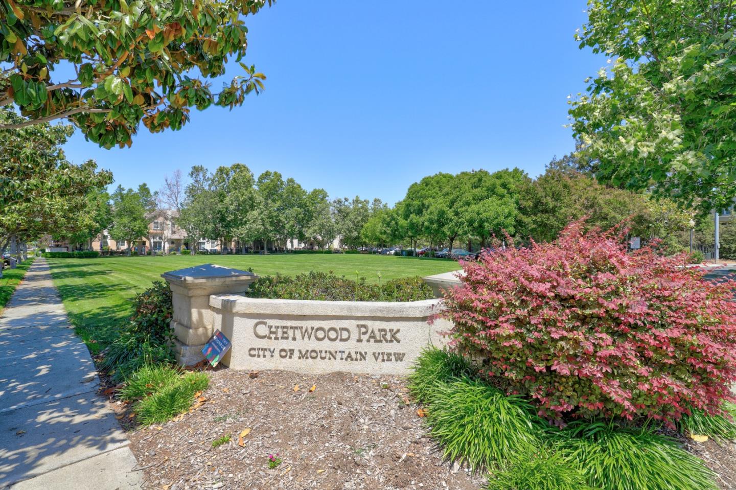 Detail Gallery Image 40 of 48 For 151 Jasmine Ct, Mountain View,  CA 94043 - 3 Beds | 2/1 Baths
