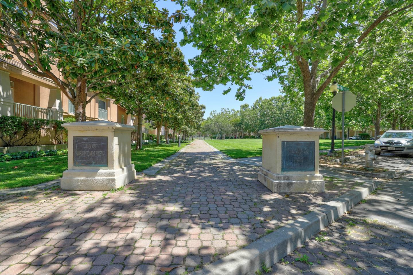 Detail Gallery Image 41 of 48 For 151 Jasmine Ct, Mountain View,  CA 94043 - 3 Beds | 2/1 Baths