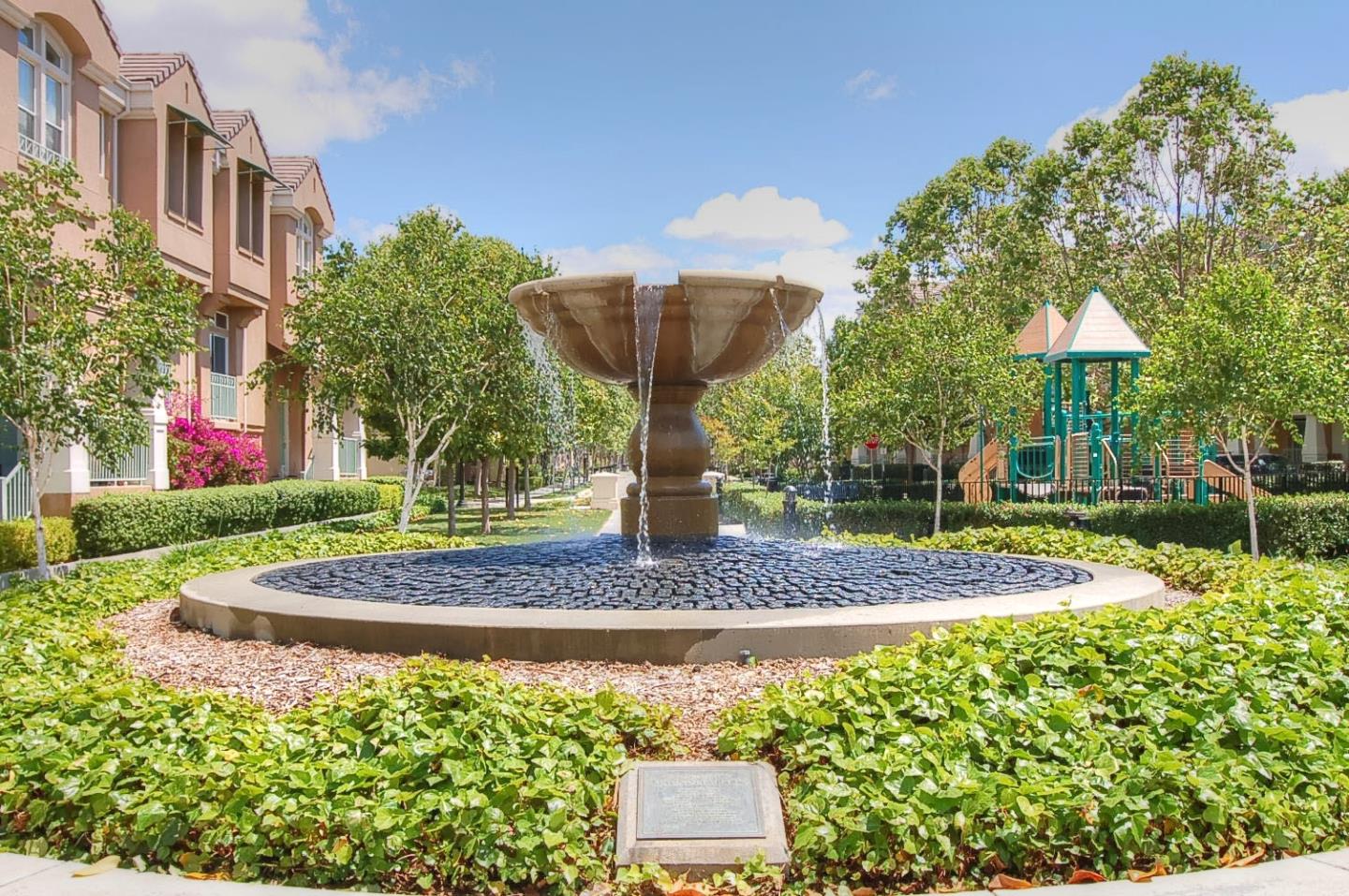 Detail Gallery Image 46 of 48 For 151 Jasmine Ct, Mountain View,  CA 94043 - 3 Beds | 2/1 Baths