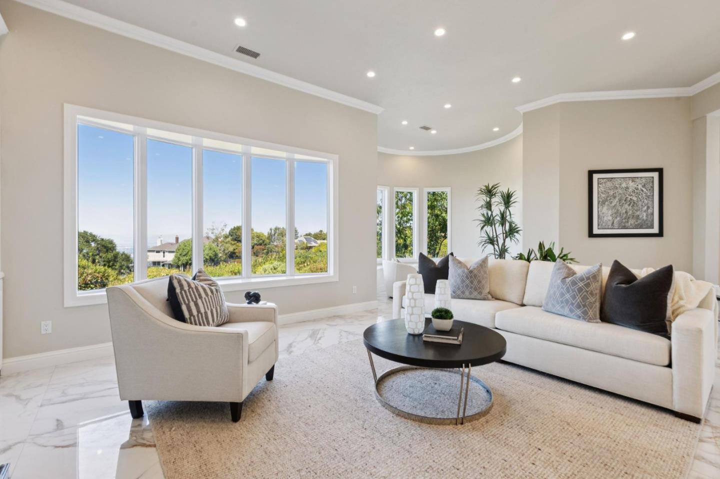 Detail Gallery Image 15 of 109 For 16383 Aztec Ridge Dr, Los Gatos,  CA 95030 - 6 Beds | 6/2 Baths