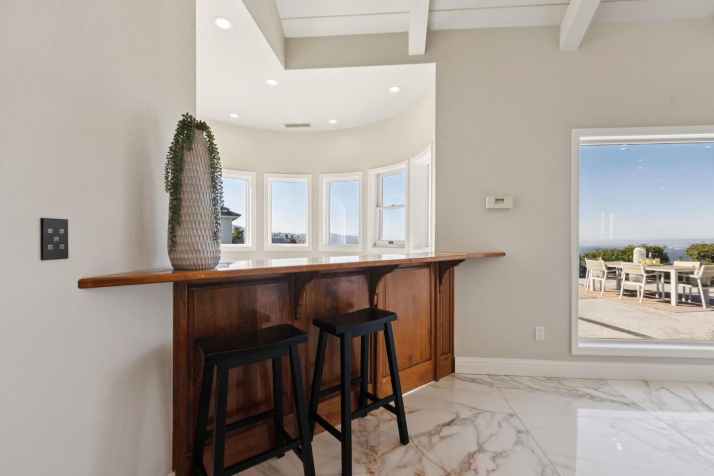 Detail Gallery Image 33 of 109 For 16383 Aztec Ridge Dr, Los Gatos,  CA 95030 - 6 Beds | 6/2 Baths