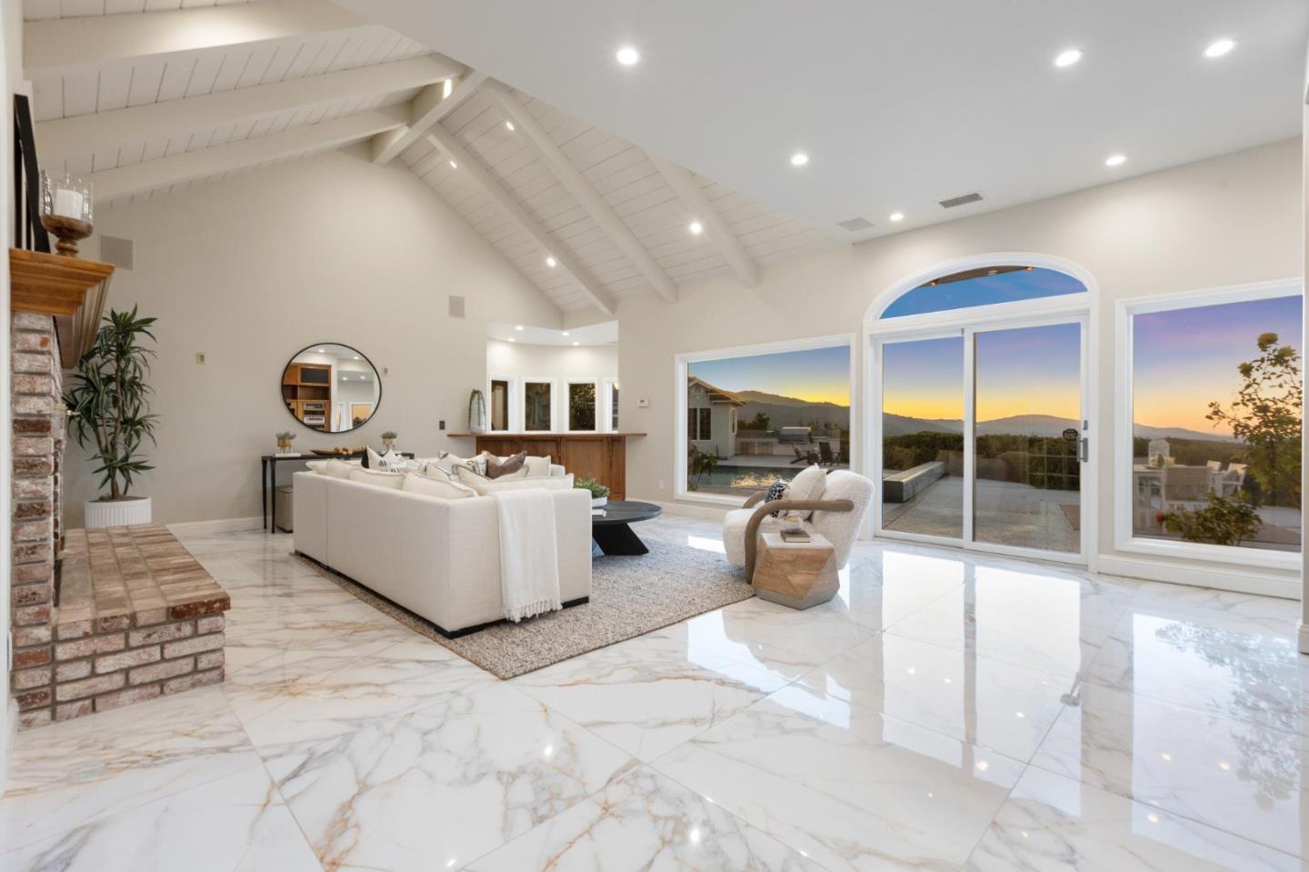 Detail Gallery Image 37 of 109 For 16383 Aztec Ridge Dr, Los Gatos,  CA 95030 - 6 Beds | 6/2 Baths