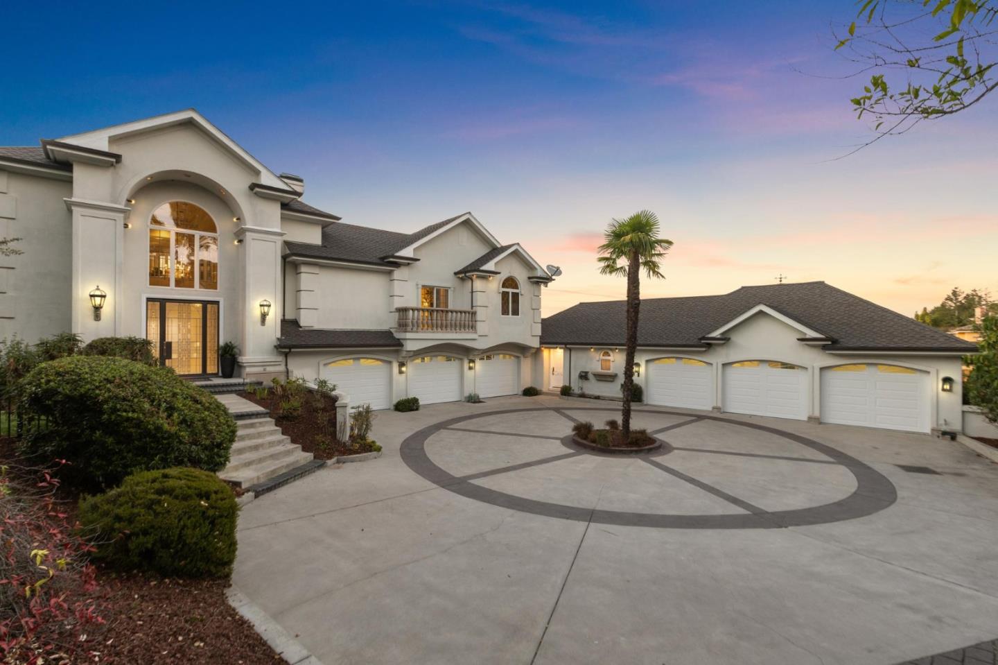 Detail Gallery Image 5 of 109 For 16383 Aztec Ridge Dr, Los Gatos,  CA 95030 - 6 Beds | 6/2 Baths