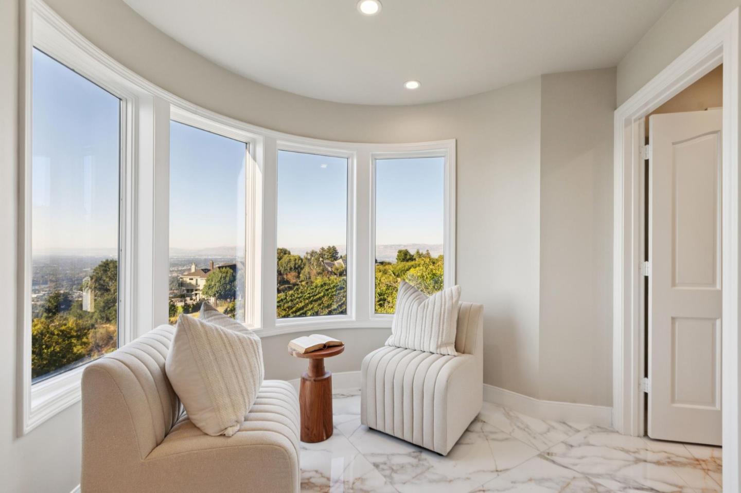 Detail Gallery Image 58 of 109 For 16383 Aztec Ridge Dr, Los Gatos,  CA 95030 - 6 Beds | 6/2 Baths