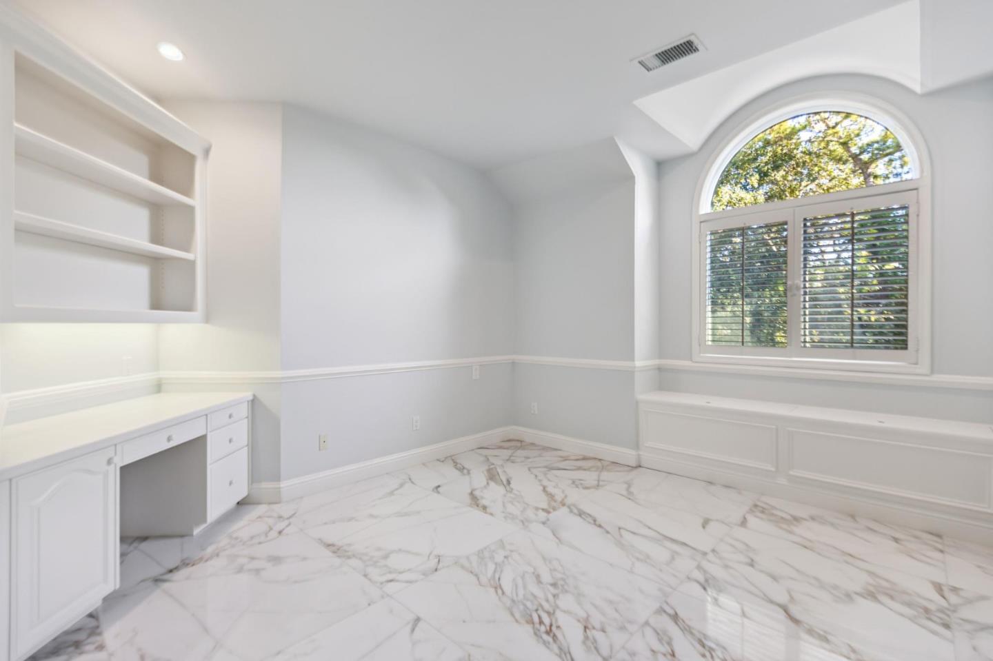 Detail Gallery Image 60 of 109 For 16383 Aztec Ridge Dr, Los Gatos,  CA 95030 - 6 Beds | 6/2 Baths