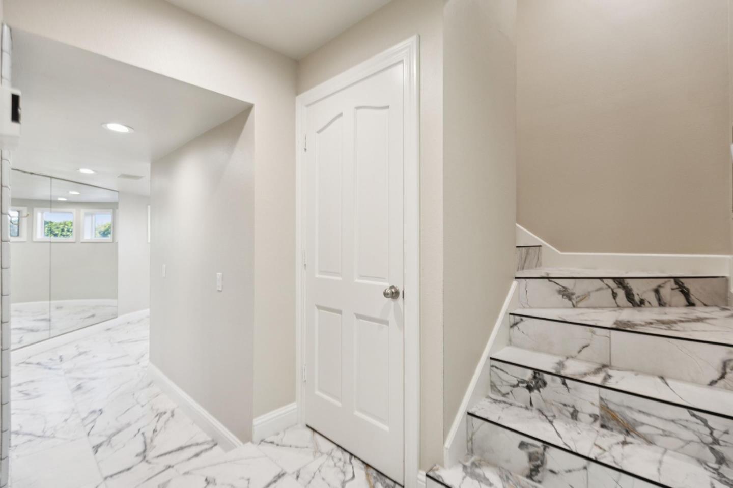 Detail Gallery Image 66 of 109 For 16383 Aztec Ridge Dr, Los Gatos,  CA 95030 - 6 Beds | 6/2 Baths