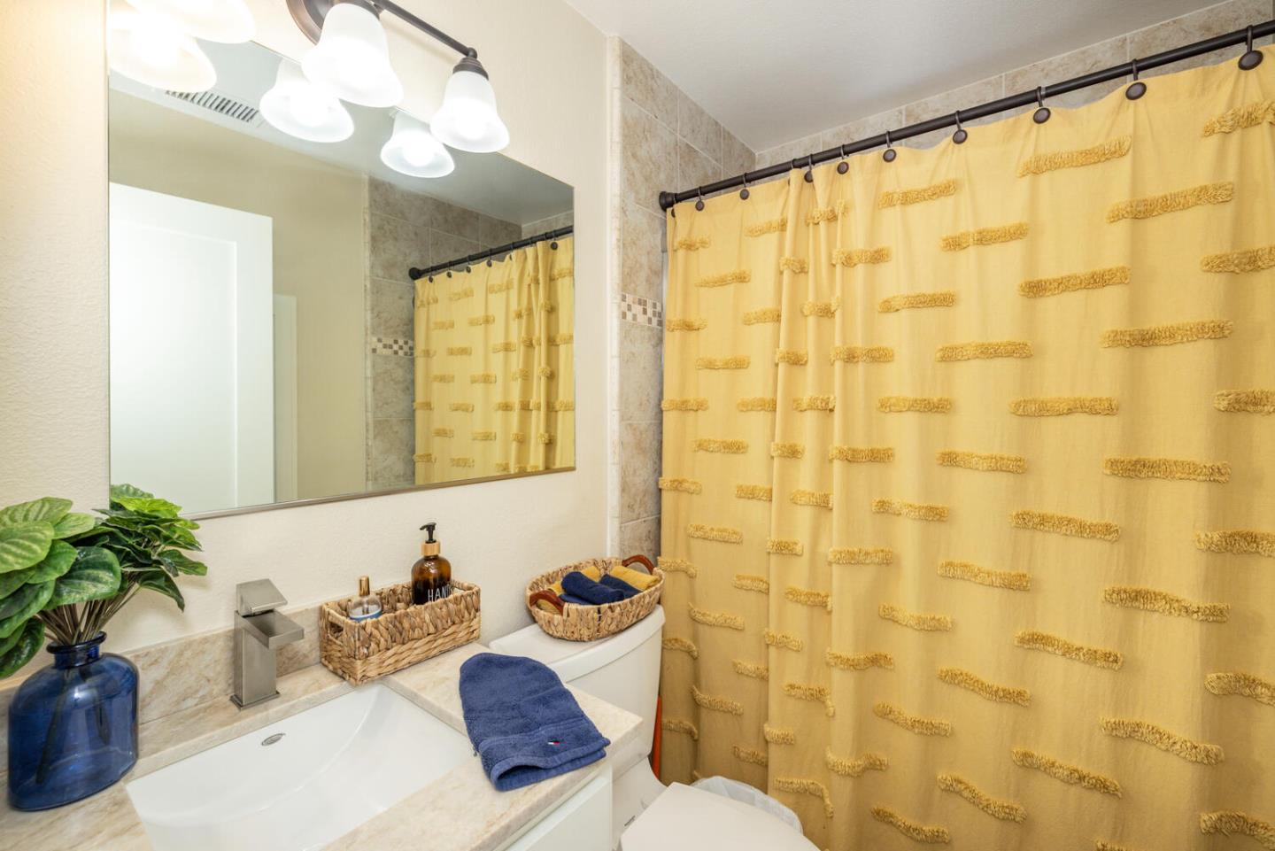 Detail Gallery Image 18 of 25 For 14545 Jerilyn Dr, San Jose,  CA 95127 - 3 Beds | 1 Baths