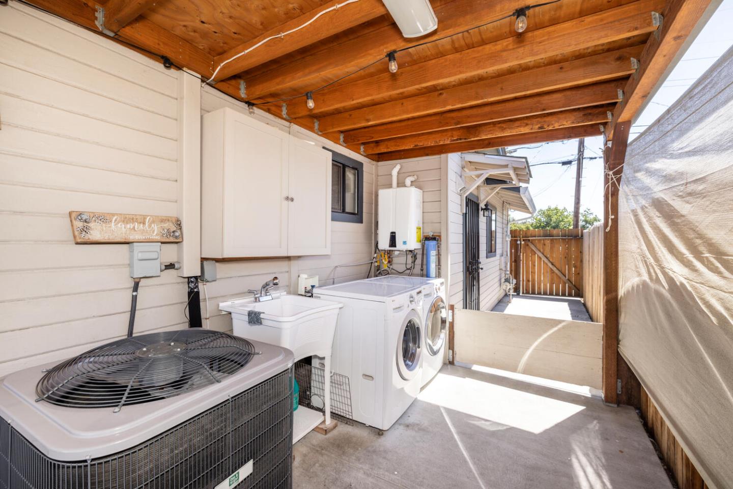 Detail Gallery Image 22 of 25 For 14545 Jerilyn Dr, San Jose,  CA 95127 - 3 Beds | 1 Baths