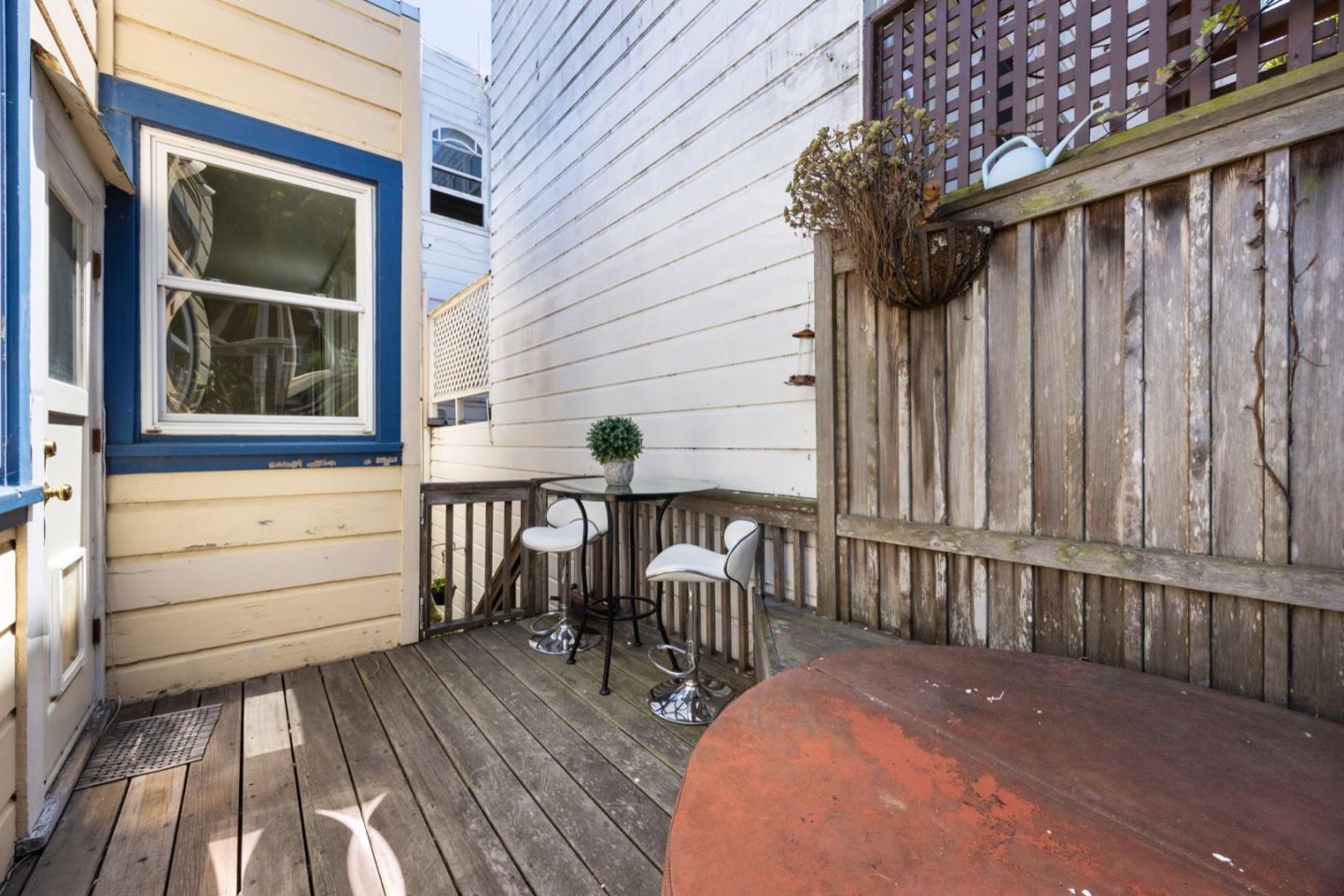 Detail Gallery Image 15 of 20 For 3280 Folsom St, San Francisco,  CA 94110 - 3 Beds | 2 Baths