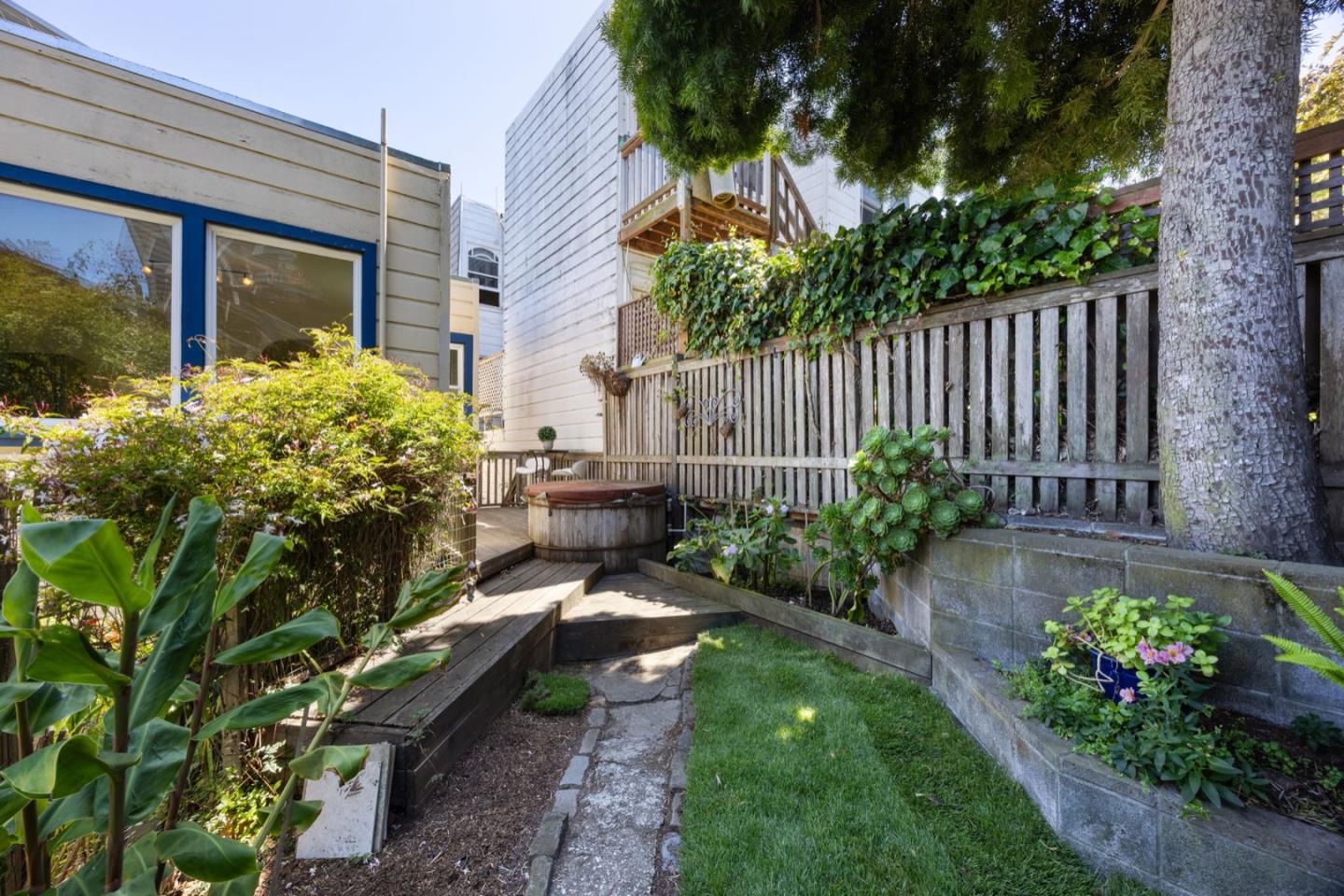 Detail Gallery Image 18 of 20 For 3280 Folsom St, San Francisco,  CA 94110 - 3 Beds | 2 Baths