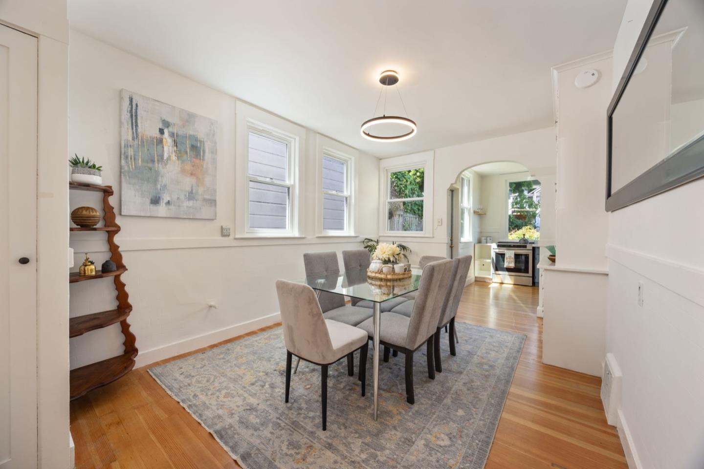 Detail Gallery Image 8 of 20 For 3280 Folsom St, San Francisco,  CA 94110 - 3 Beds | 2 Baths