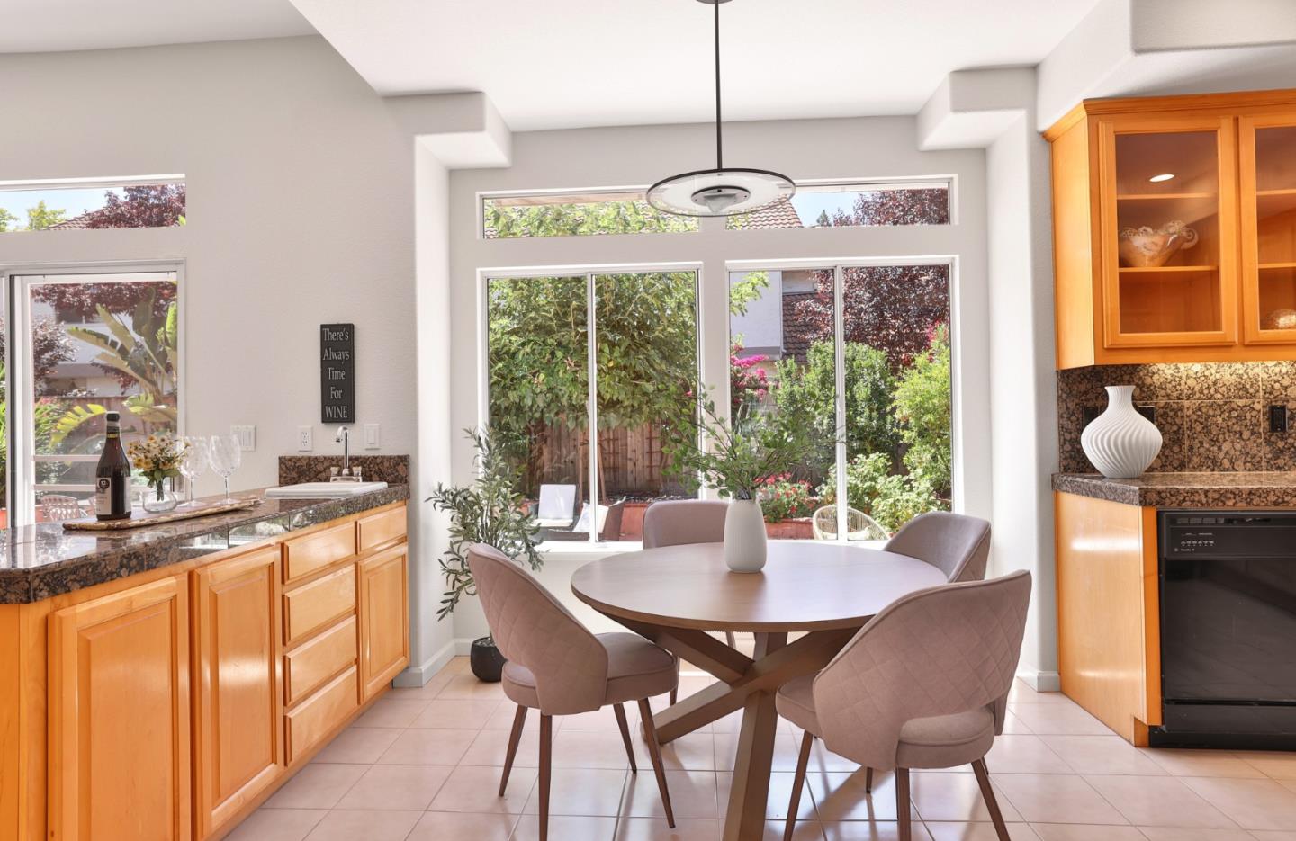 Detail Gallery Image 9 of 29 For 503 De Carli Ct, Campbell,  CA 95008 - 4 Beds | 3 Baths