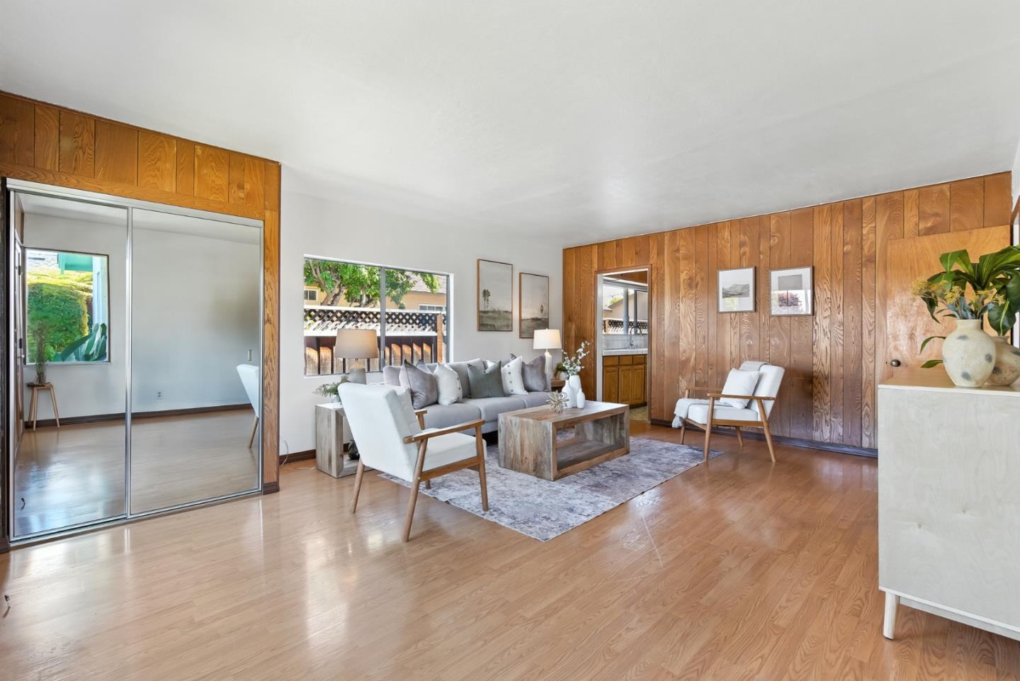 Detail Gallery Image 7 of 39 For 464 Lincoln Ave, Sunnyvale,  CA 94086 - 2 Beds | 1/1 Baths