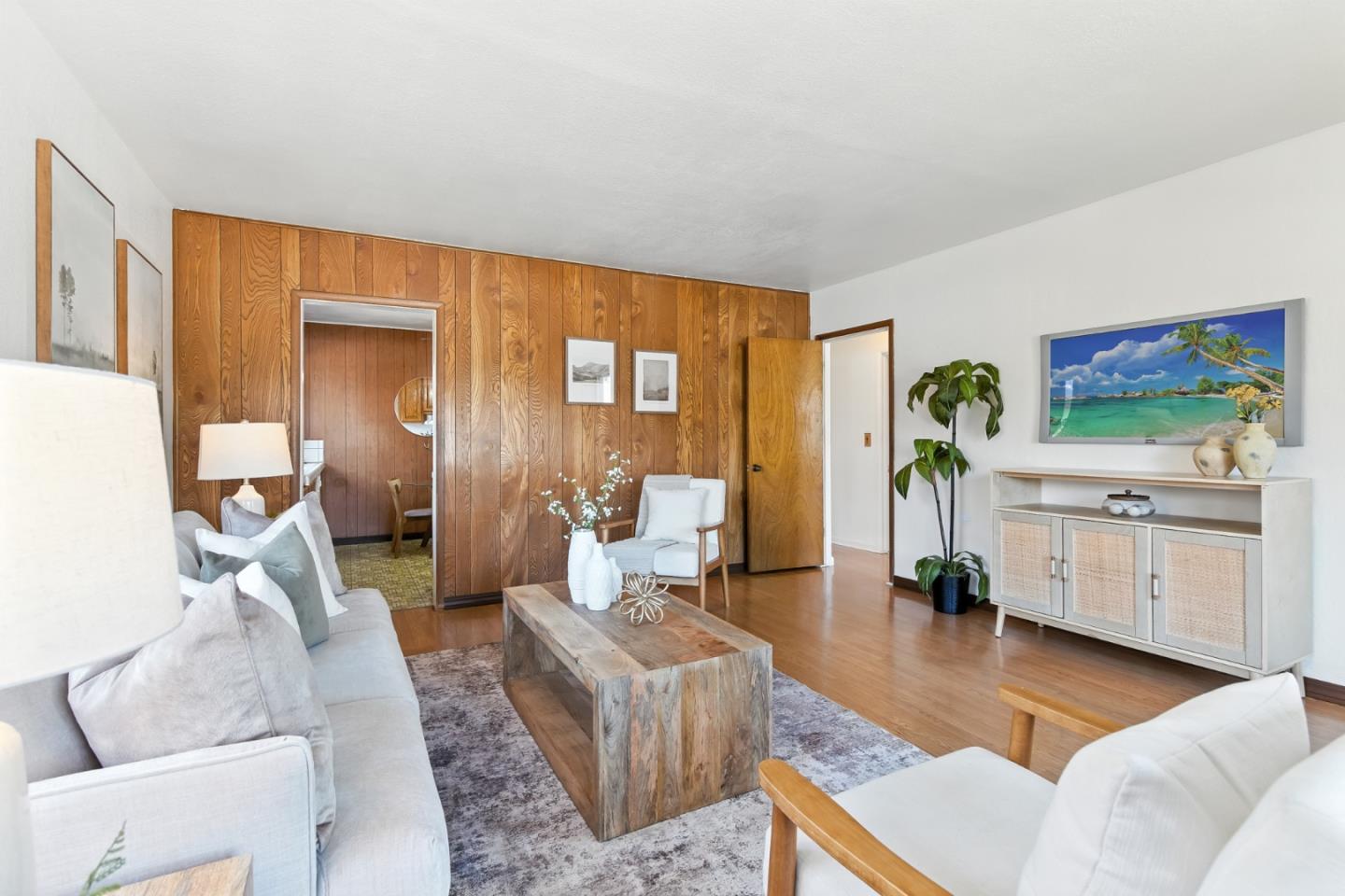 Detail Gallery Image 8 of 39 For 464 Lincoln Ave, Sunnyvale,  CA 94086 - 2 Beds | 1/1 Baths