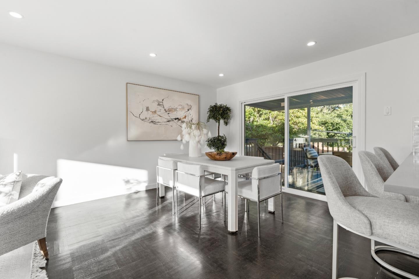 Detail Gallery Image 14 of 65 For 839 Banbury Ln, Millbrae,  CA 94030 - 3 Beds | 2 Baths