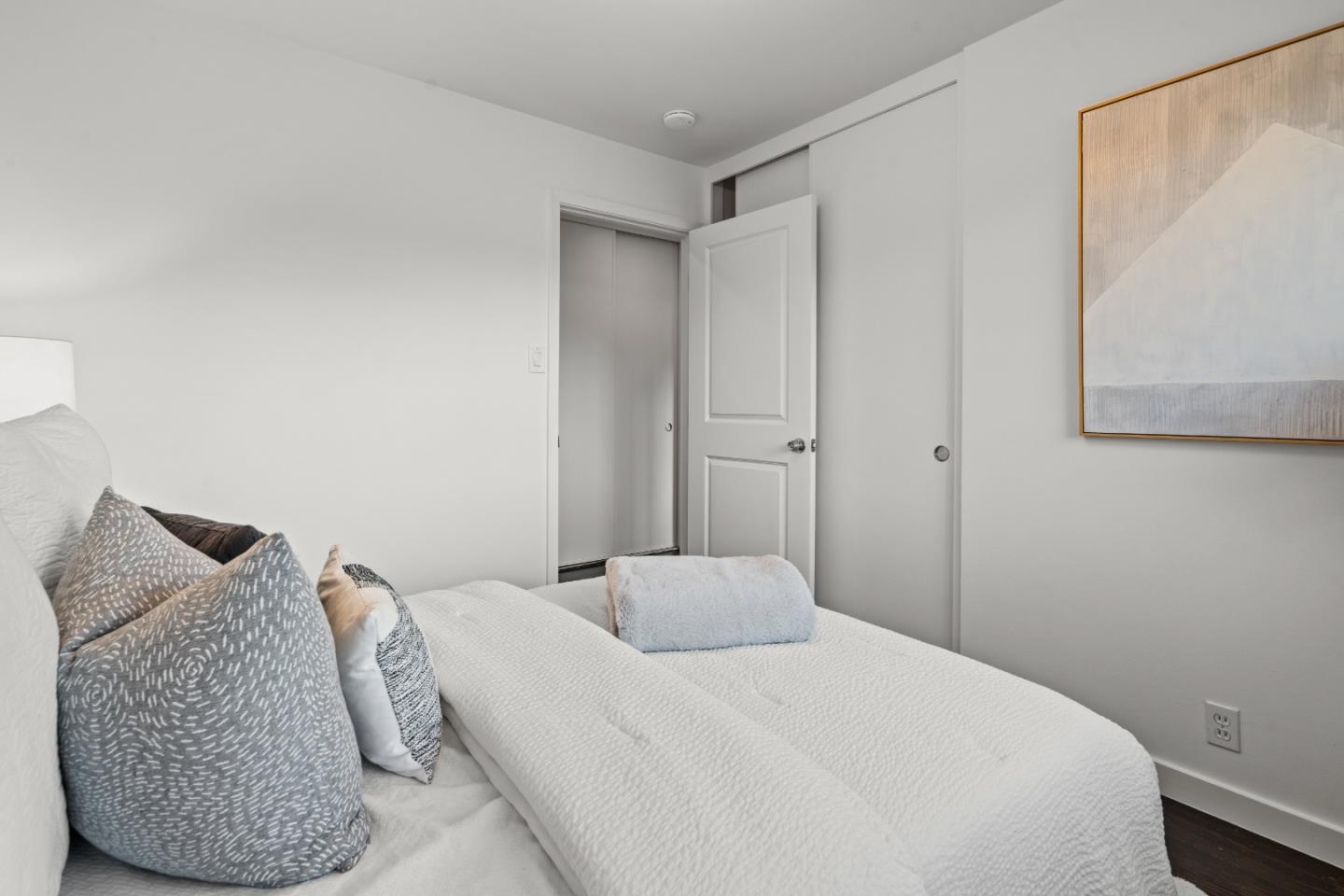 Detail Gallery Image 25 of 65 For 839 Banbury Ln, Millbrae,  CA 94030 - 3 Beds | 2 Baths