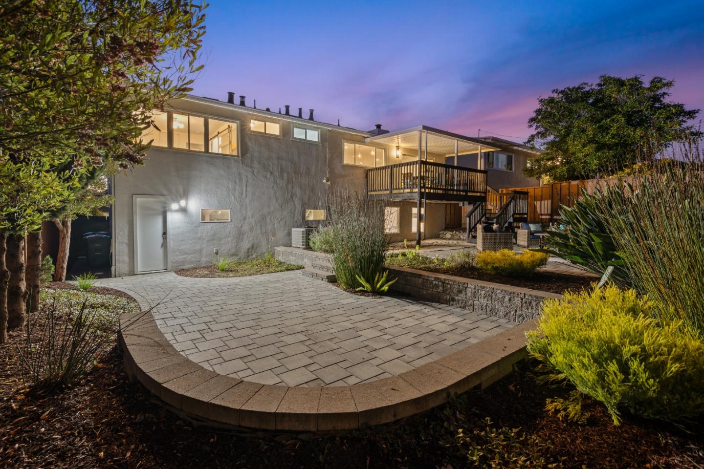 Detail Gallery Image 45 of 65 For 839 Banbury Ln, Millbrae,  CA 94030 - 3 Beds | 2 Baths
